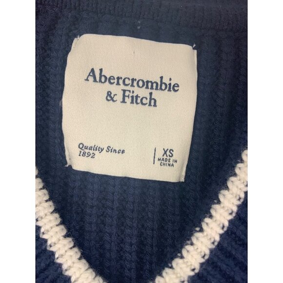 Abercrombie & Fitch v neck vest XS men women - Picture 2 of 15